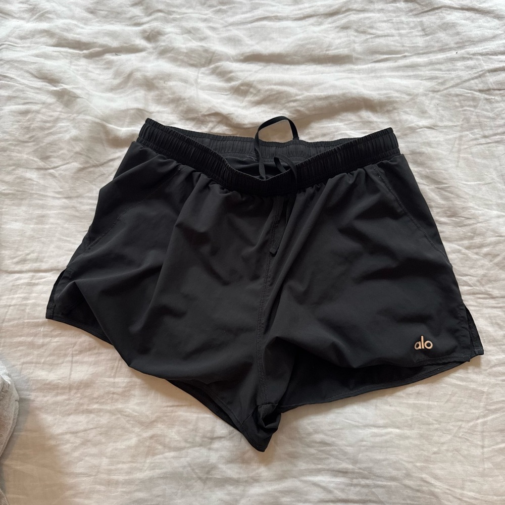 ALO yoga STRIDE SHORT - ANTHRACITE